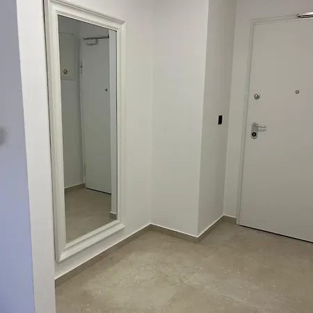 公寓 Grand Romansa - A New Apartment, Walking Distance To The 扎达尔