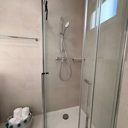 Apartman Grand Romansa - A New Apartment, Walking Distance To The